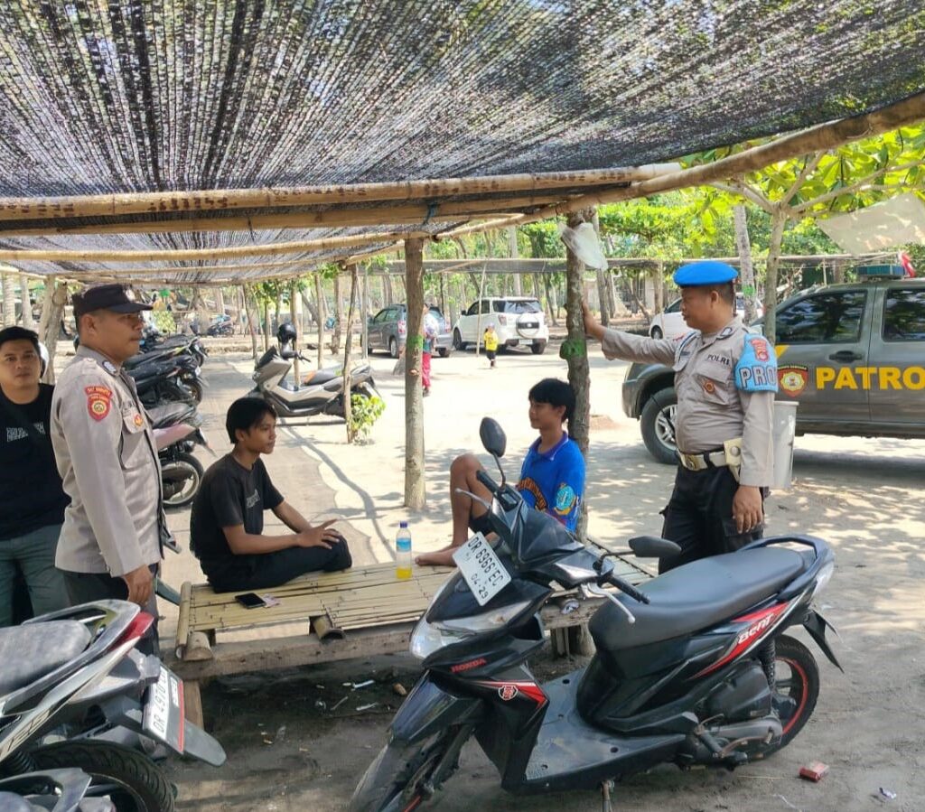 Patroli Polisi di Pantai Cemara: Pastikan Keamanan Pengunjung