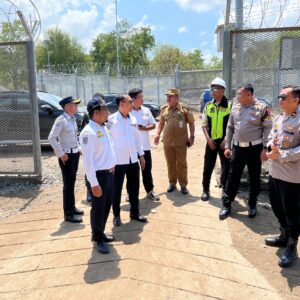 Kapolsek Maluk Bersama Forkopimcam Gelar Rakor Penertiban Parkiran Menggunakan Bahu Jalan