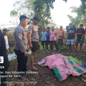 Polsek Buer Evakuasi Jenazah Pria Paruh Baya Tenggelam Di Sungai