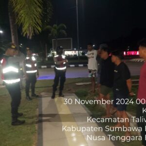 Sat Samapta Polres Sumbawa Barat Lakukan Patroli Dialogis Guna Cipta Kondisi yang Aman