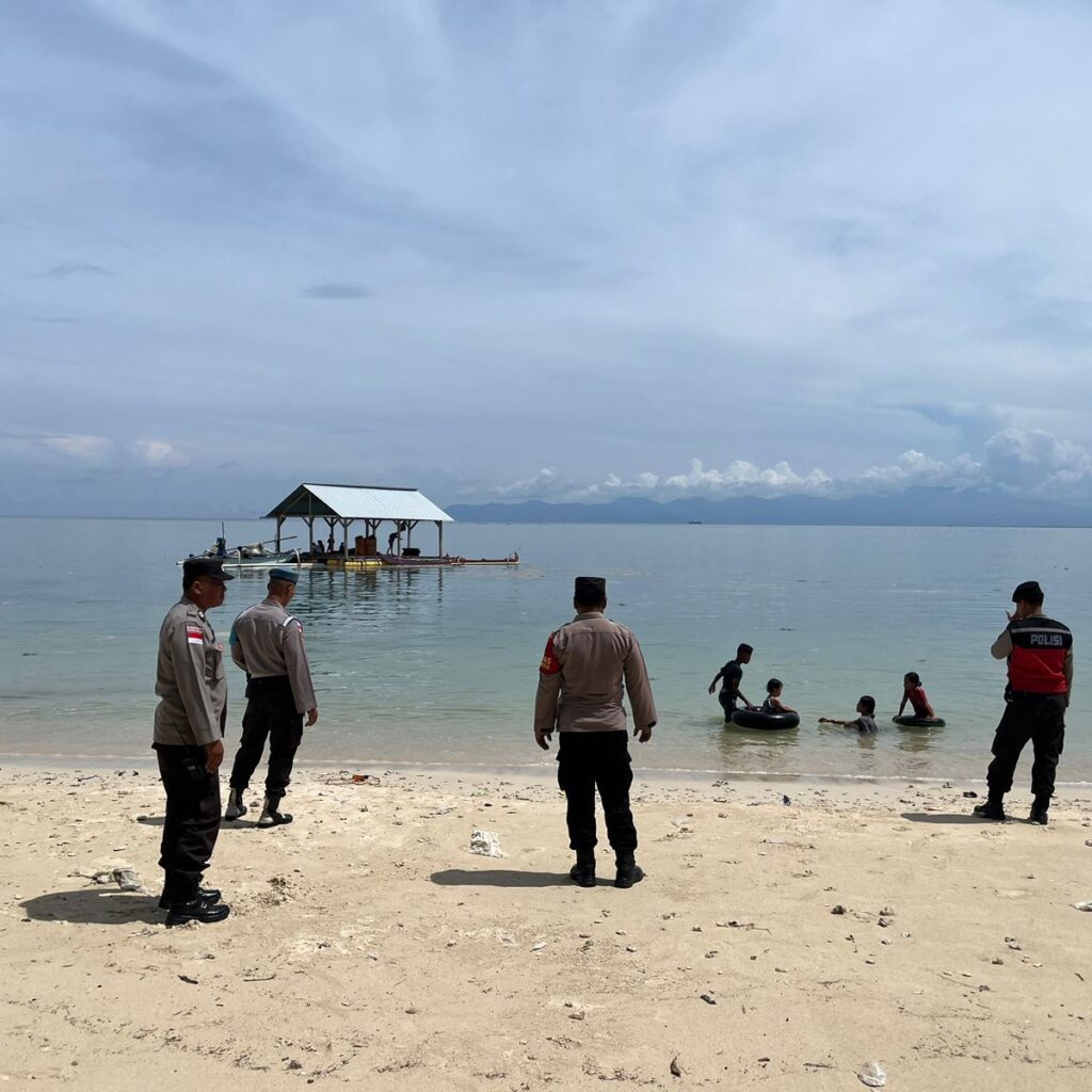 Libur Panjang Aman: Polsek Sekotong Tingkatkan Patroli di Pantai Elak-Elak