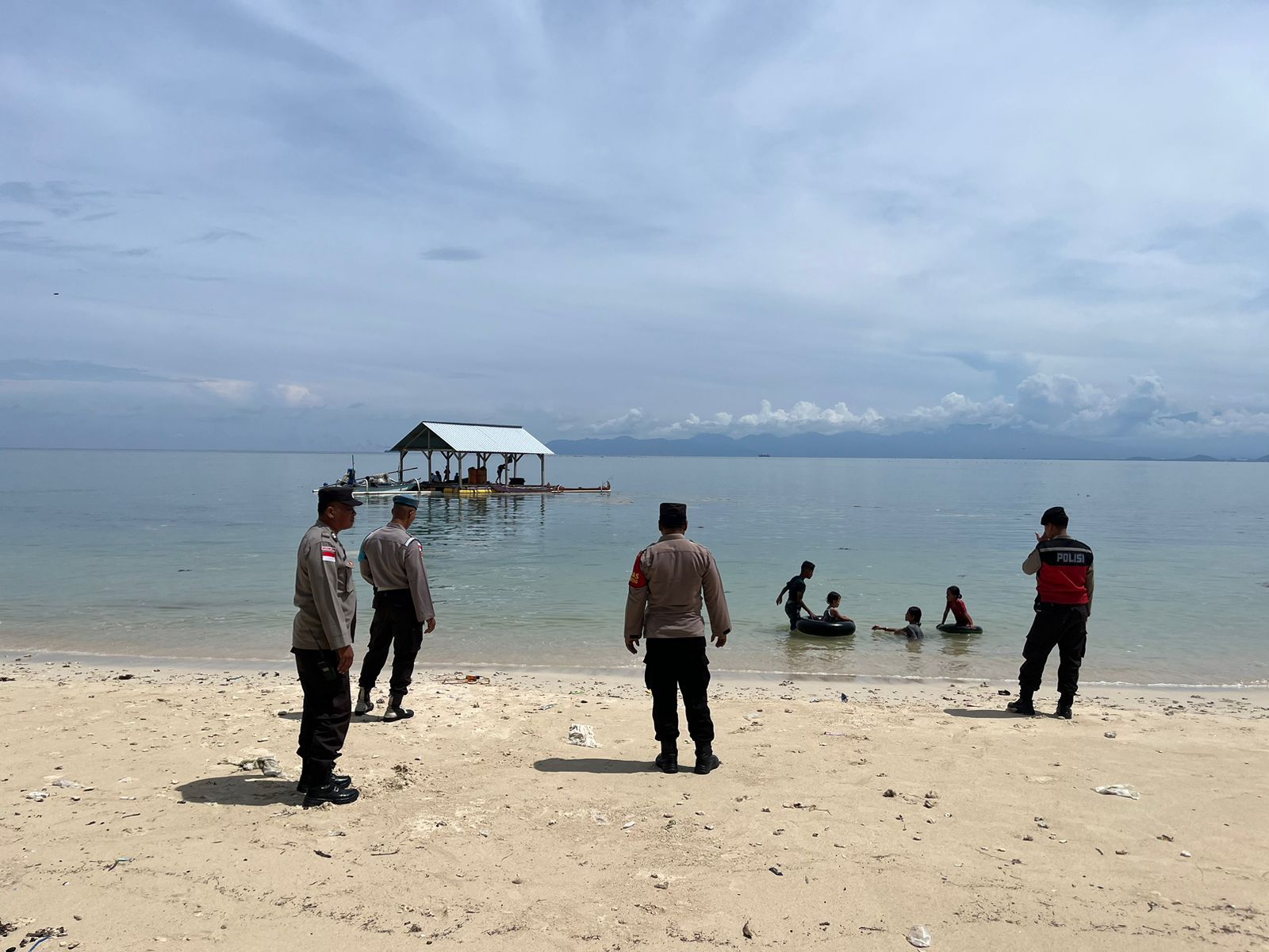 Libur Panjang Aman di Sekotong, Polisi Tingkatkan Patroli di Pantai Elak-Elak