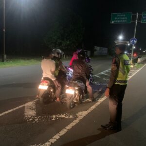 Aksi Polres Lobar di Jalur BIL 2: Berantas Balap Liar, Amankan Malam!