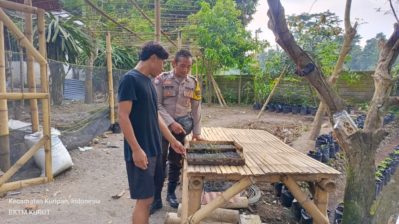 Ketahanan Pangan Jadi Fokus Polsek Kuripan dalam Kegiatan Sambang Desa