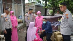 Ramadhan Berbagi, Kapolres Bima Kota Bagikan Baksos dan Bakti Kesehatan kepada Lansia di Wera