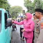 Hari ke-19: Polres Dompu dan Bhayangkari Tebar Kebaikan, 1000 Takjil Dibagikan untuk Masyarakat