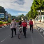Polda NTB Gelar Patroli Jalan Kaki di Kawasan Car Free Day Udayana Mataram