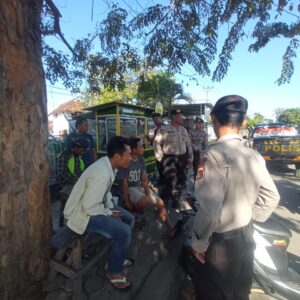 Operasi Bina Waspada Rinjani 2025, Sat Samapta Polres Dompu Edukasi Masyarakat Karijawa