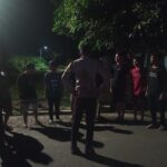 Anggota Piket Polsubsektor Brang Ene Gelar Patroli Dialogis, Ajak Remaja Jaga Kamtibmas