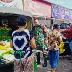 Bersama Bulog, TNI Bantu Stabilkan Harga Beras di Mataram