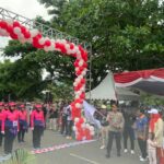 Kapolres Sumbawa Barat Meghadiri Pembukaan Lomba Gerak Jalan Rangka Harlah Kabupaten Sumbawa Barat Ke-22 Berlangsung Meriah