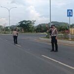 ‎Sat Lantas Polres Loteng Olah TKP Laka Lantas di Kuta, Seorang Pelajar Meninggal Dunia. ‎