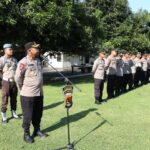 KAPOLRES SUMBAWA BARAT PIMPIN APEL PAGI, TEKANKAN DISIPLIN DAN TANGGUNG JAWAB ANGGOTA