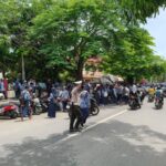 Sat Lantas Polres Dompu Gelar Strong Point Siang Hari, Pastikan Kelancaran dan Keamanan Berlalu Lintas