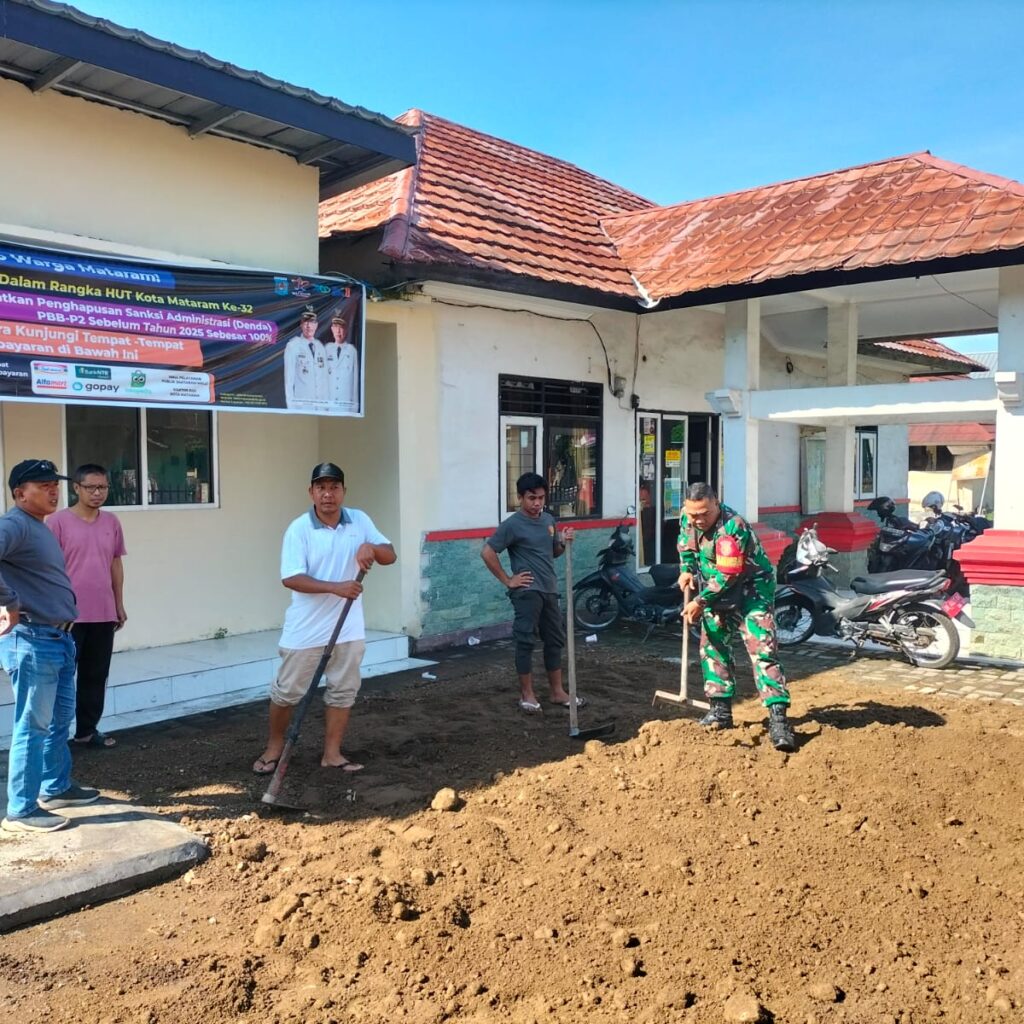 Semangat Kebersamaan Warnai Gotong Royong di Pagutan Timur