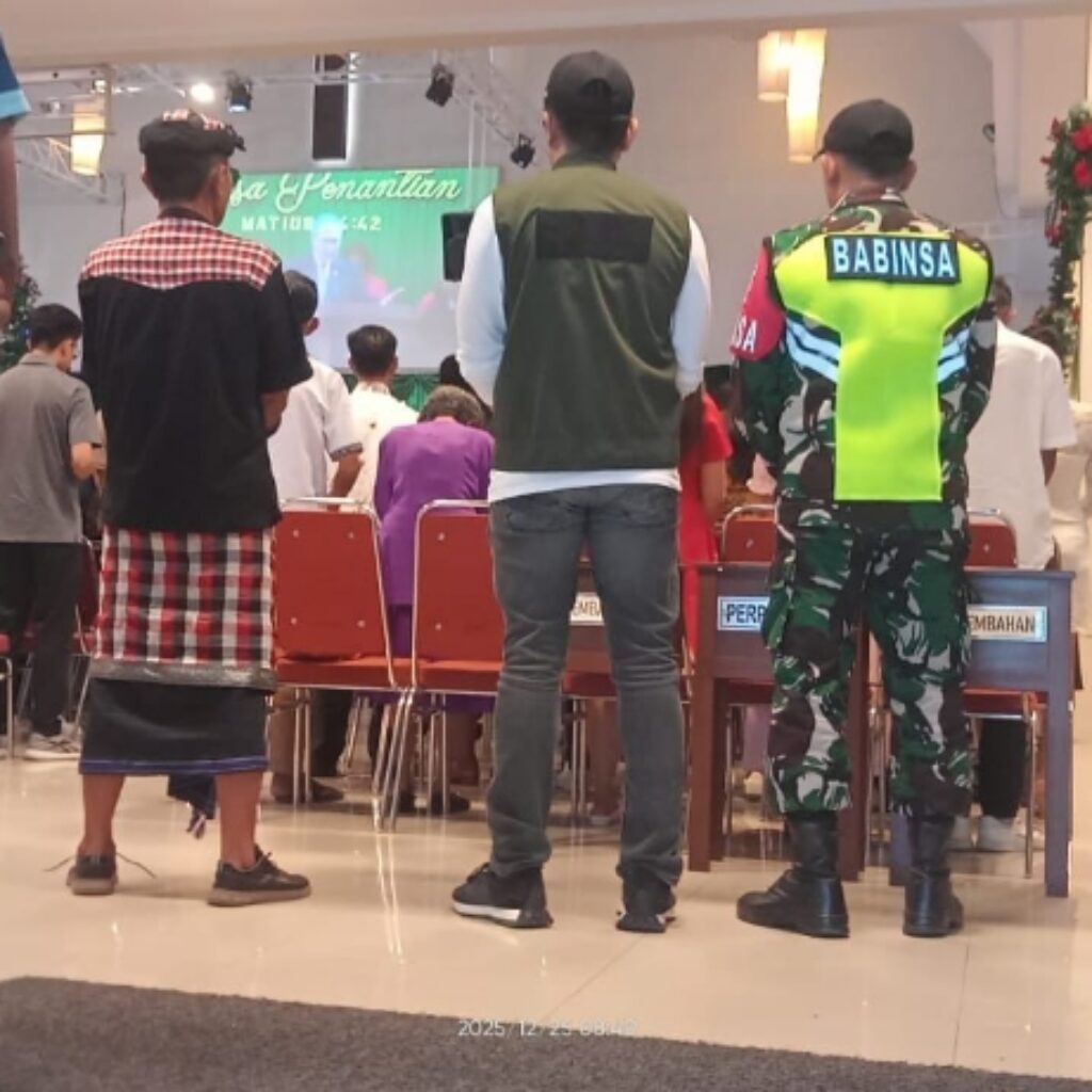 Pengamanan Humanis Warnai Ibadah Natal Cakranegara Natal