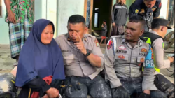 Kapolres Aceh Tengah Terobos Medan Ekstrem, Kembali Salurkan Bantuan ke Kampung Terisolir di Kecamatan Bintang