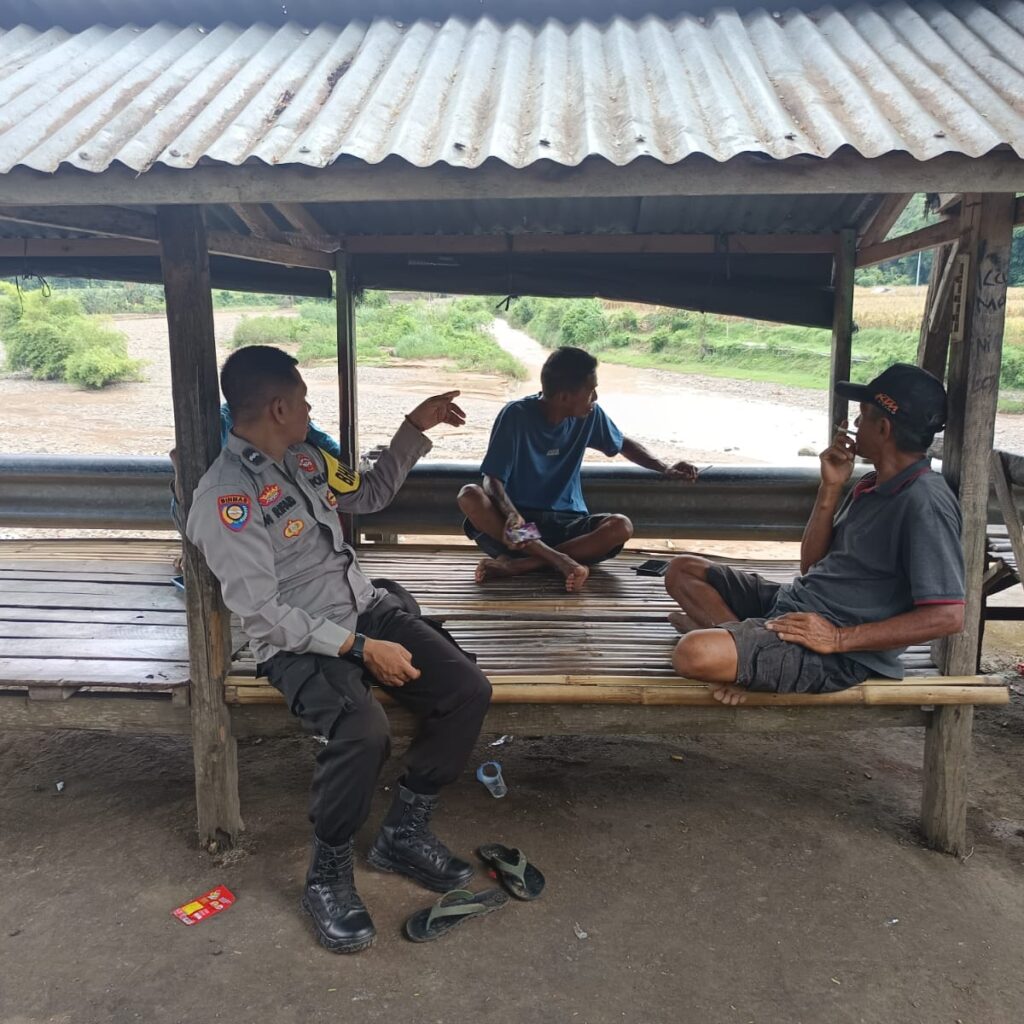 Polsek Rasanae Timur Gelar Jumat Curhat di Kelurahan Kodo, Serap Aspirasi Warga